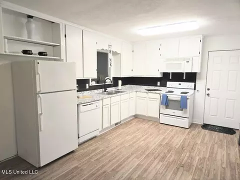 246 Rowland Ave, Jackson, MS 39209 photo 7