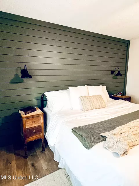 Bedroom - 8008 Tanner Williams Rd, Lucedale, MS 39452 photo 3 of 3
