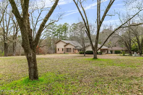 Exterior - 12449 Springridge Rd, Terry, MS 39170 photo 2 of 31