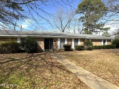 Exterior - 2012 Springridge Dr, Jackson, MS 39211 photo 2 of 6