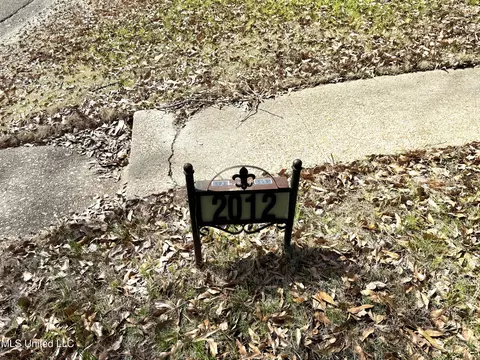 Exterior - 2012 Springridge Dr, Jackson, MS 39211 photo 6 of 6