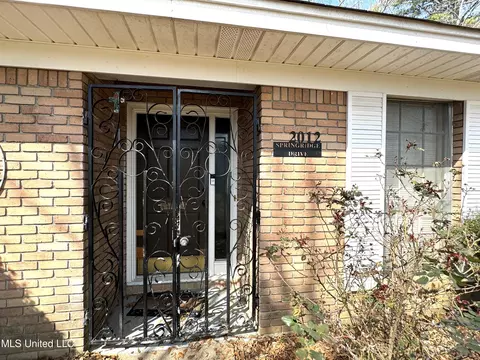 Exterior - 2012 Springridge Dr, Jackson, MS 39211 photo 3 of 6