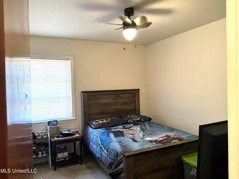 Bedroom - 2012 Springridge Dr, Jackson, MS 39211 photo 1 of 4