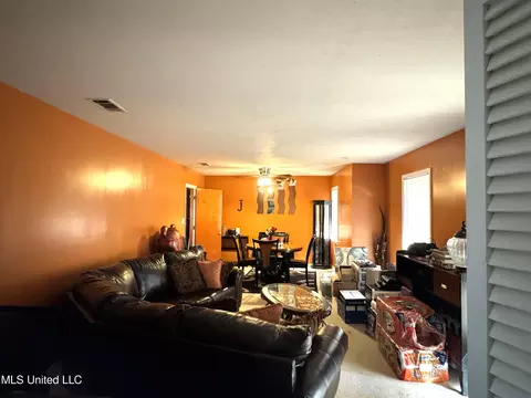 Living - 2012 Springridge Dr, Jackson, MS 39211 photo 2 of 2