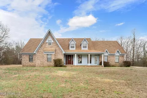 4753 Pleasant Hill Rd, Nesbit, MS 38651