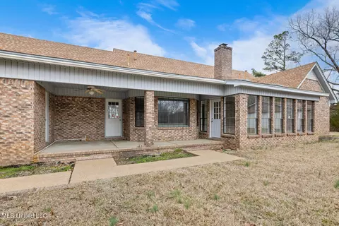 Exterior - 4753 Pleasant Hill Rd, Nesbit, MS 38651 photo 6 of 6
