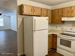 Kitchen - 152 Via Don Ray Rd, Long Beach, MS 39560 photo 1 of 5