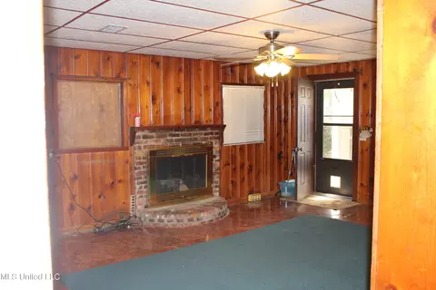 Living - 426 Lamar St, Lucedale, MS 39452 photo 1 of 1