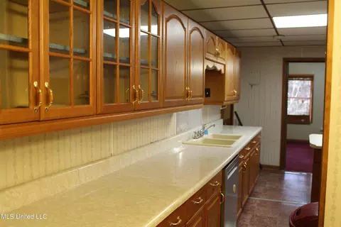 Kitchen - 426 Lamar St, Lucedale, MS 39452 photo 2 of 2