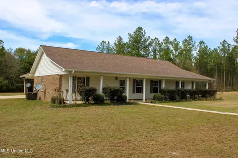 Exterior - 294 Monkey Mizell Rd, Lucedale, MS 39452 photo 2 of 14