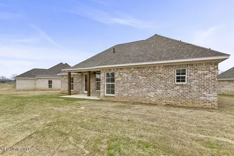 Exterior - 506 Black Cherry Cv, Canton, MS 39046 photo 4 of 4