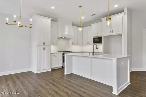 Kitchen - 506 Black Cherry Cv, Canton, MS 39046 photo 7 of 11