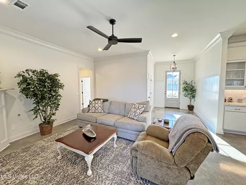 Living - 212 Warwick Dr, Brandon, MS 39042 photo 3 of 3