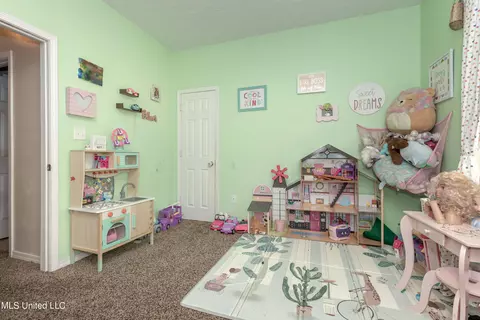 Bedroom - 19033 Roger Davis, Moss Point, MS 39562 photo 5 of 10