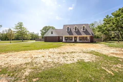 Exterior - 19033 Roger Davis, Moss Point, MS 39562 photo 22 of 24