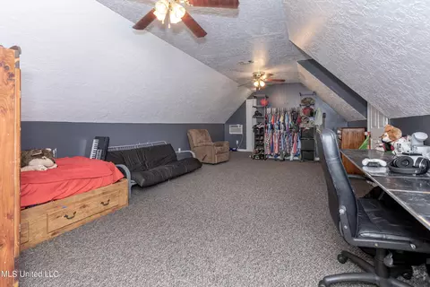 Bedroom - 19033 Roger Davis, Moss Point, MS 39562 photo 10 of 10