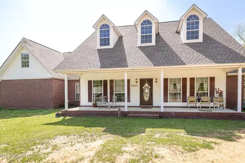 Exterior - 19033 Roger Davis, Moss Point, MS 39562 photo 4 of 24