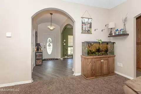Entry Way - 19033 Roger Davis, Moss Point, MS 39562 photo 1 of 3
