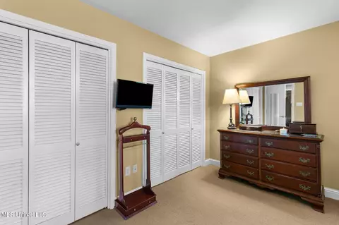 Bedroom - 5870 Baxter Dr, Jackson, MS 39211 photo 3 of 6