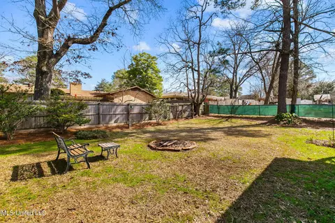 Exterior - 5870 Baxter Dr, Jackson, MS 39211 photo 11 of 14