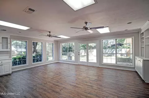 Other - 5338 Briarfield Rd, Jackson, MS 39211 photo 6 of 9