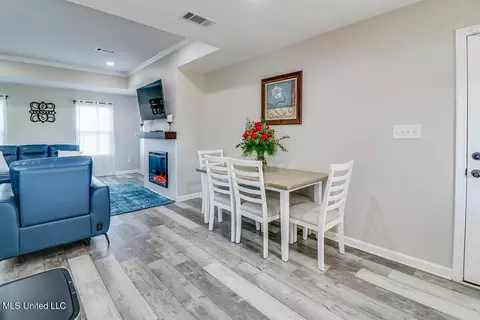Dining - 114 Trevor Ln, Lucedale, MS 39452 photo 2 of 2