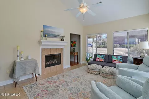 Living - 130 Independence Blvd, Flowood, MS 39232 photo 6 of 6
