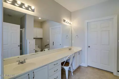 Bath - 130 Independence Blvd, Flowood, MS 39232 photo 1 of 2