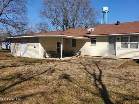 Exterior - 287 Oliver Ave, Sledge, MS 38670 photo 9 of 12