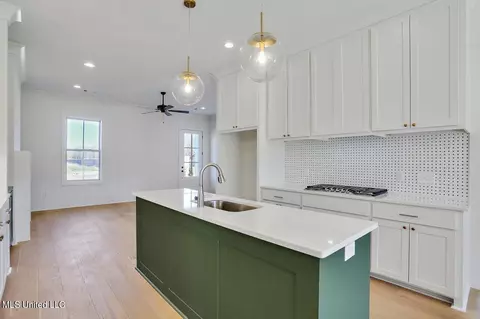 Kitchen - 101 Trace Pointe Pl, Clinton, MS 39056 photo 2 of 6