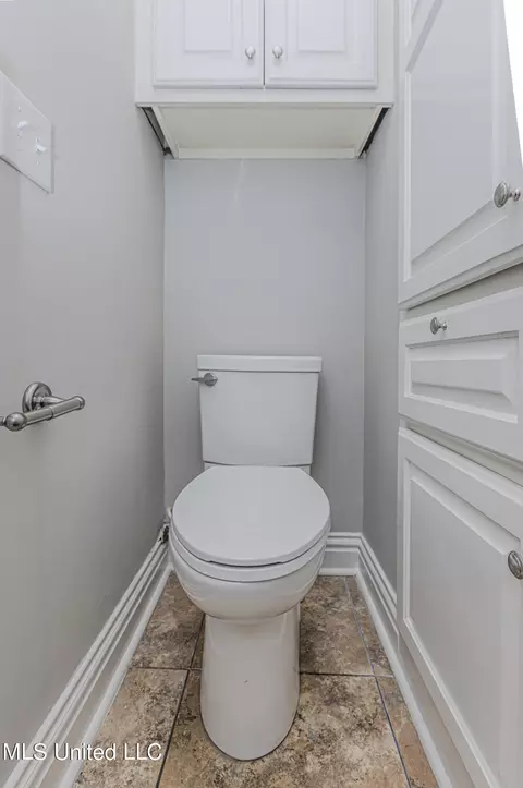 Bath - 503 Northpointe Pkwy # A, Jackson, MS 39211 photo 4 of 8