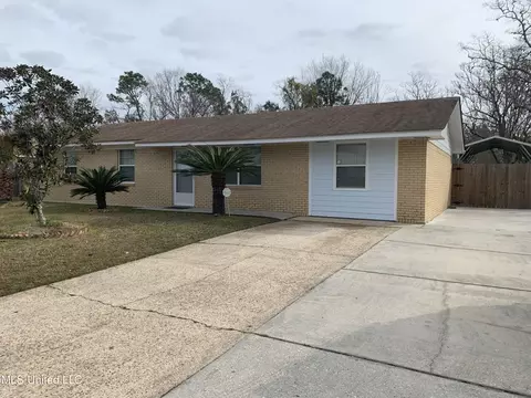 6513 Cortez Cir, Ocean Springs, MS 39564