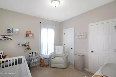 Living - 137 Kaden Ln, Canton, MS 39046 photo 5 of 5