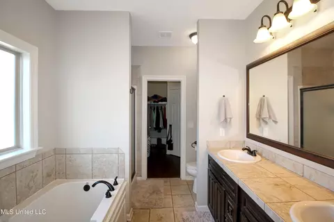 Bath - 137 Kaden Ln, Canton, MS 39046 photo 1 of 5
