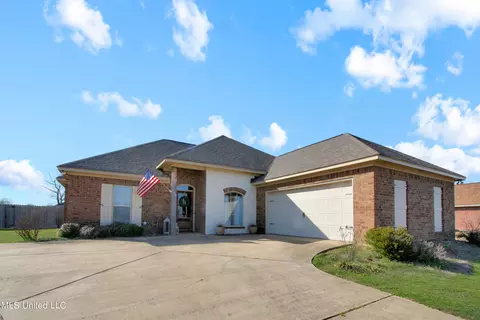 137 Kaden Ln, Canton, MS 39046