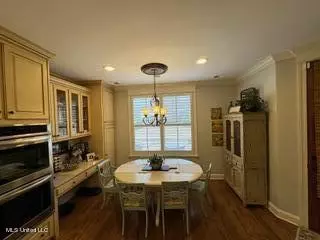 Dining - 2585 Atticus Ln, Nesbit, MS 38651 photo 1 of 3
