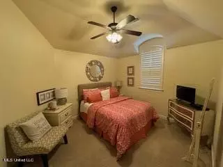 Bedroom - 2585 Atticus Ln, Nesbit, MS 38651 photo 3 of 4