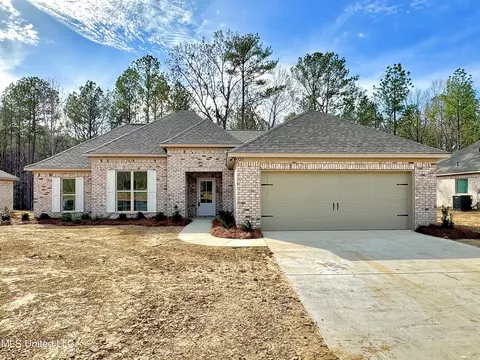 725 Magnolia Point Cir, Pearl, MS 39208
