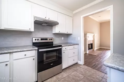 Kitchen - 321 Big Oak Dr, Florence, MS 39073 photo 1 of 4