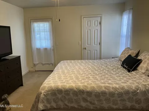 Bedroom - 229 Sunchase Dr, Brandon, MS 39042 photo 2 of 4