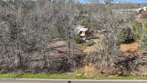 3274 Davis Rd, Byram, MS 39170 photo 2