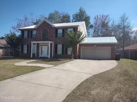 8940 Anahola Pl, Diamondhead, MS 39525