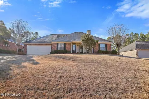 109 Spring Valley Dr, Brandon, MS 39047