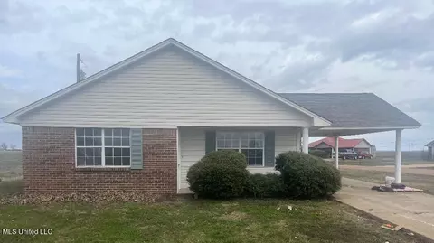 1111 Robin Cv, Robinsonville, MS 38664