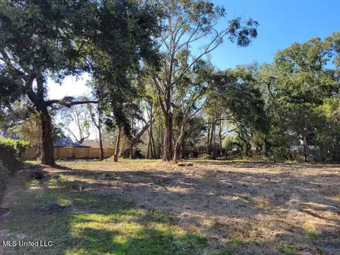 Destiny Oaks Drive, Long Beach, MS 39560 photo 6