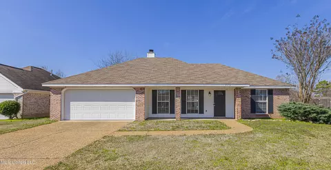 714 Water Oak Cv, Pearl, MS 39208