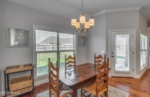 Dining - 216 Buttonwood Ln, Canton, MS 39046 photo 3 of 3