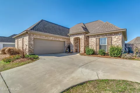 216 Buttonwood Ln, Canton, MS 39046