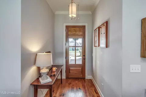 Entry Way - 216 Buttonwood Ln, Canton, MS 39046 photo 1 of 1