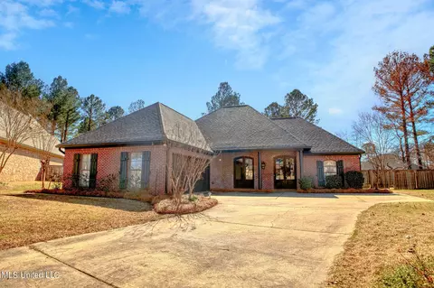 105 Cedar Green Cove Cv, Canton, MS 39046